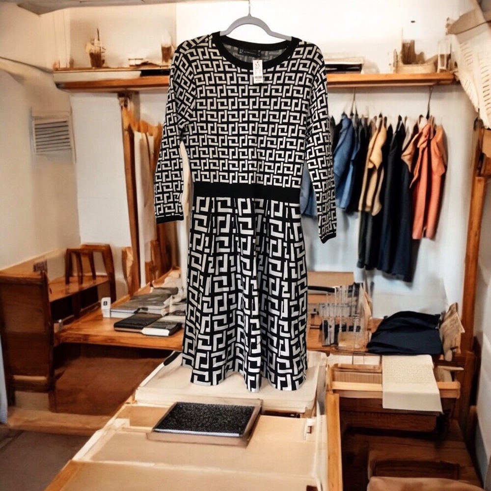 New York & Company Black and White Geometric Long Sleeve Fit-and-Flare Dress